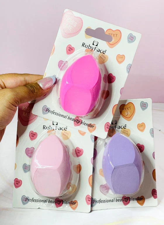 ESPONJA KISS ME PEQUEÑA RUBY FACE OH25-32